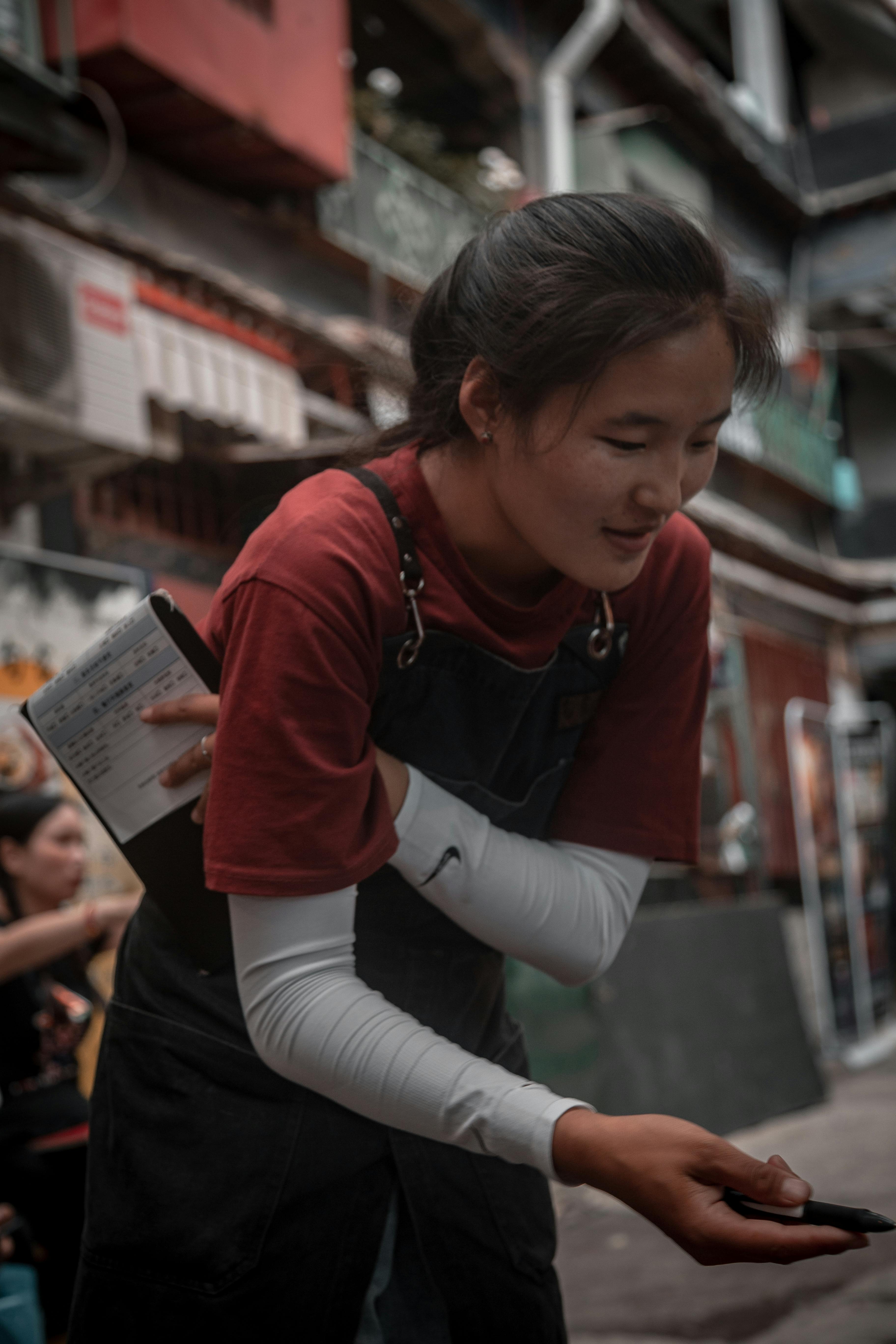 Chinese restaurant bill with service charge